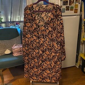 Knox Rose Black and Tan Floral Long Sleeve Dress